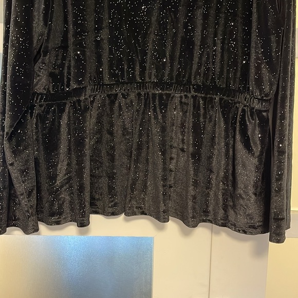 Velvet and Sparkle Top with Deep V and Tie Waste - Picture 7 of 7